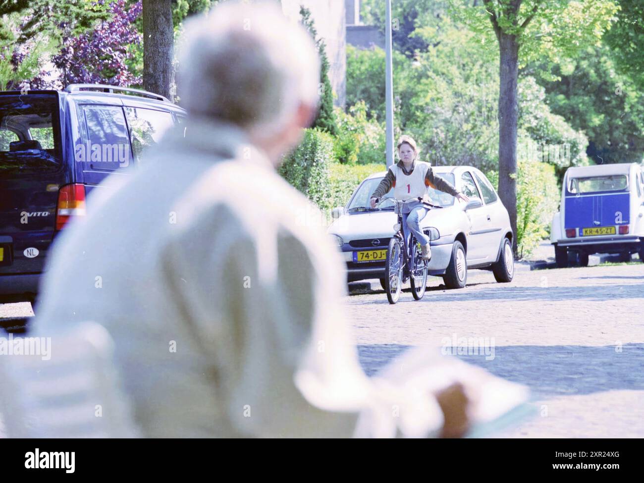 Traffic Exam, 15. 05. 2003, Whizgle Dutch News: Historische Bilder für die Zukunft. Erkunden Sie die Vergangenheit der Niederlande mit modernen Perspektiven durch Bilder von niederländischen Agenturen. Verbinden der Ereignisse von gestern mit den Erkenntnissen von morgen. Begeben Sie sich auf eine zeitlose Reise mit Geschichten, die unsere Zukunft prägen. Stockfoto