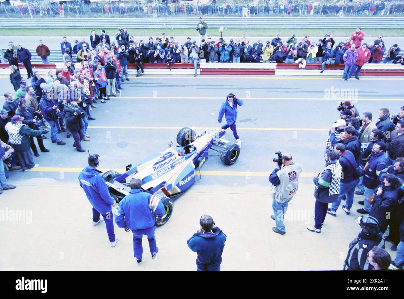 Formel I on Circuit, 18-04-1997, Whizgle Dutch News: Historische Bilder für die Zukunft. Erkunden Sie die Vergangenheit der Niederlande mit modernen Perspektiven durch Bilder von niederländischen Agenturen. Verbinden der Ereignisse von gestern mit den Erkenntnissen von morgen. Begeben Sie sich auf eine zeitlose Reise mit Geschichten, die unsere Zukunft prägen. Stockfoto