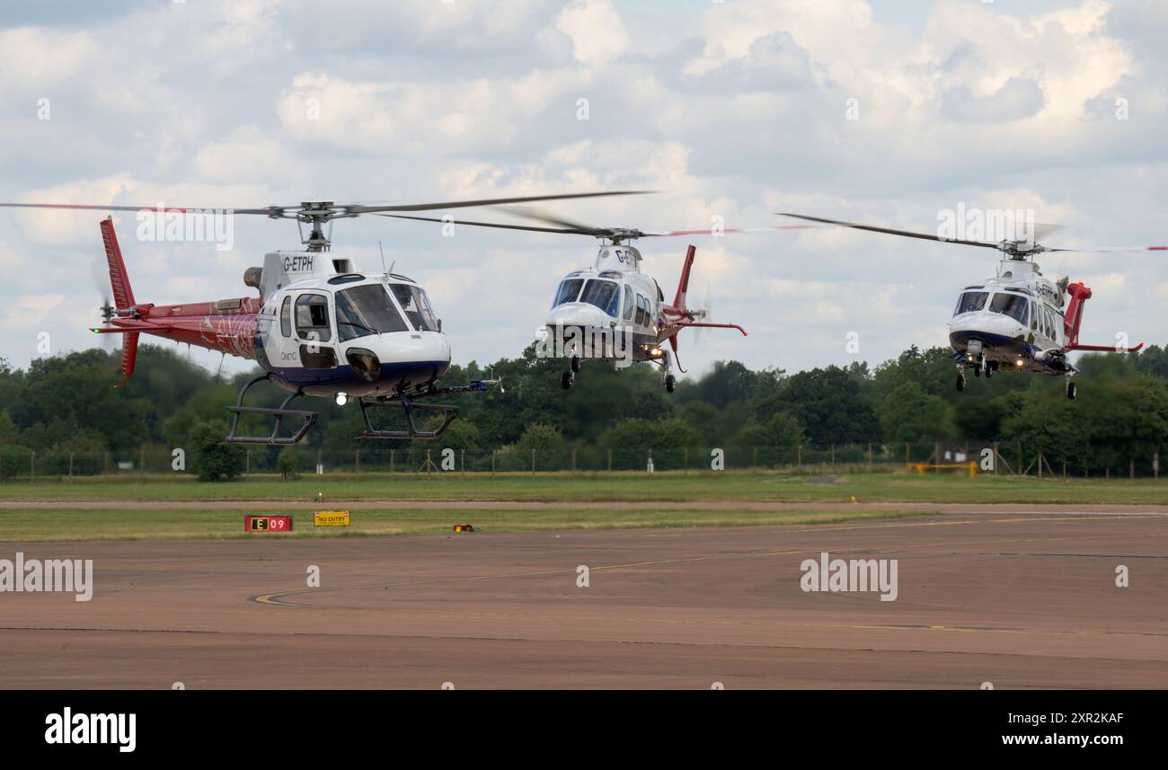 QinetiQ Helicopters, G-ETPH, G-ETPP und G-ETPO bei Ankunft am Royal International Air Tattoo 2024 Stockfoto