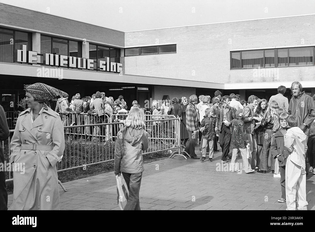 Beverwijk, Start, 07-06-1977, Whizgle Dutch News: Historical Images Tailored for the Future. Erkunden Sie die Vergangenheit der Niederlande mit modernen Perspektiven durch Bilder von niederländischen Agenturen. Verbinden der Ereignisse von gestern mit den Erkenntnissen von morgen. Begeben Sie sich auf eine zeitlose Reise mit Geschichten, die unsere Zukunft prägen. Stockfoto