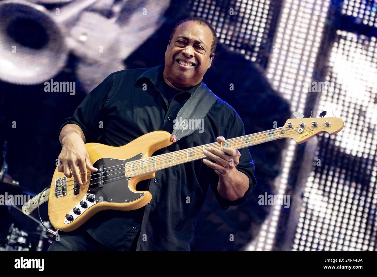 BEDFORD, ENGLAND: Nile Rodgers und Chic treten im Bedford Park auf. Mit: Bernard Edwards Wo: London, Großbritannien Wann: 07. Juli 2024 Credit: Neil Lupin/WENN Stockfoto