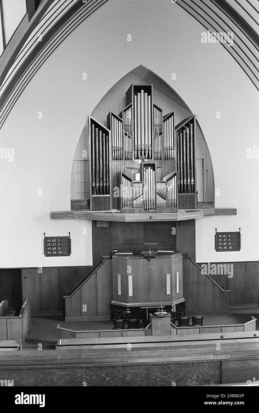 Organger. Church, Orgeln and Organists, 30-05-1968, Whizgle Dutch News: Historische Bilder zugeschnitten auf die Zukunft. Erkunden Sie die Vergangenheit der Niederlande mit modernen Perspektiven durch Bilder von niederländischen Agenturen. Verbinden der Ereignisse von gestern mit den Erkenntnissen von morgen. Begeben Sie sich auf eine zeitlose Reise mit Geschichten, die unsere Zukunft prägen. Stockfoto