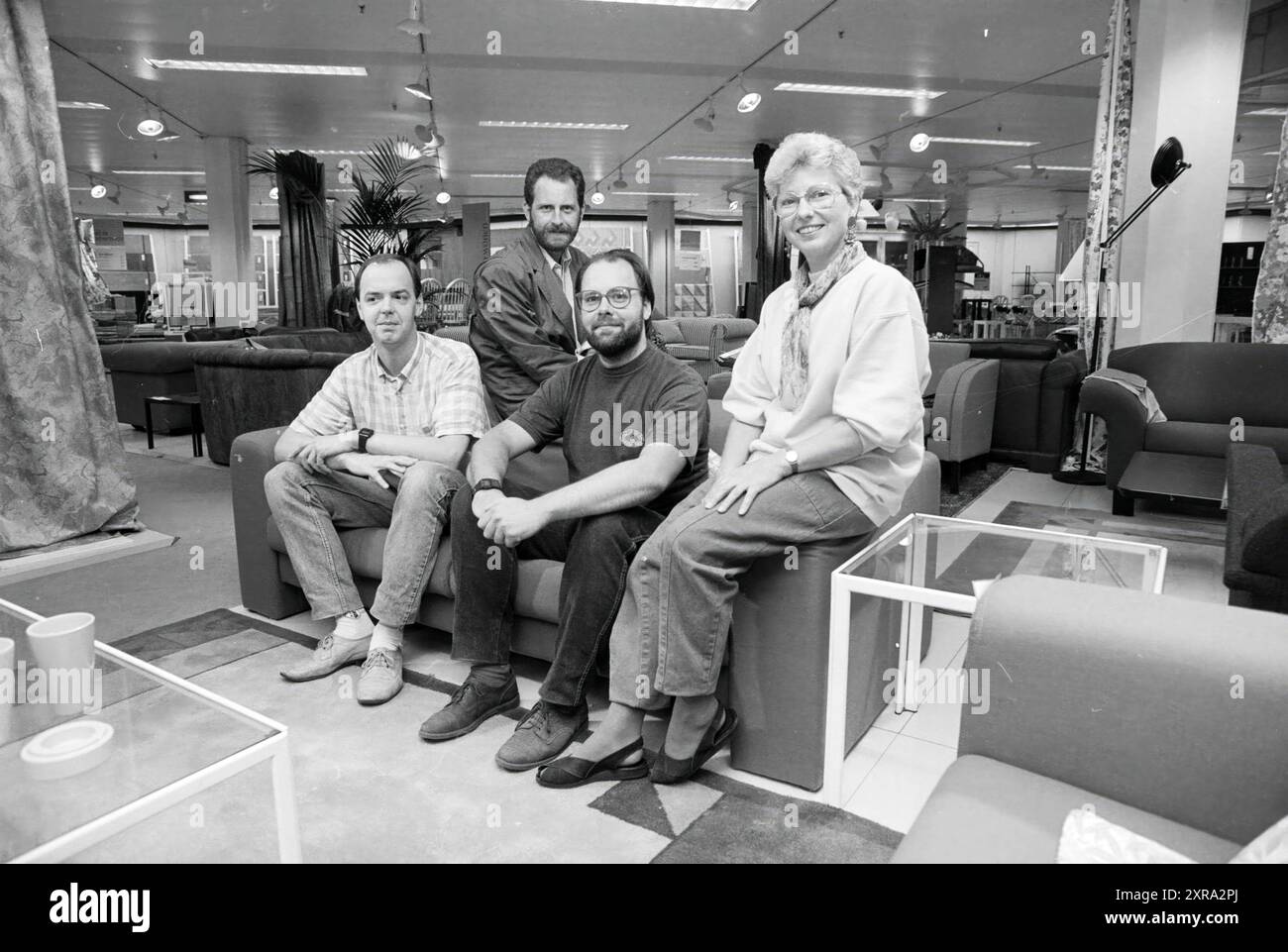 O.R. V and D Haarlem, 22. August 1990, Whizgle Dutch News: Historical Images Tailored for the Future. Erkunden Sie die Vergangenheit der Niederlande mit modernen Perspektiven durch Bilder von niederländischen Agenturen. Verbinden der Ereignisse von gestern mit den Erkenntnissen von morgen. Begeben Sie sich auf eine zeitlose Reise mit Geschichten, die unsere Zukunft prägen. Stockfoto
