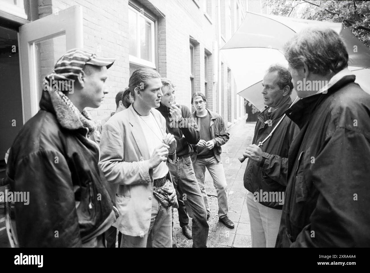Marinekrankenhaus Squatted, 14-09-1991, Whizgle Dutch News: Historical Images Tailored for the Future. Erkunden Sie die Vergangenheit der Niederlande mit modernen Perspektiven durch Bilder von niederländischen Agenturen. Verbinden der Ereignisse von gestern mit den Erkenntnissen von morgen. Begeben Sie sich auf eine zeitlose Reise mit Geschichten, die unsere Zukunft prägen. Stockfoto