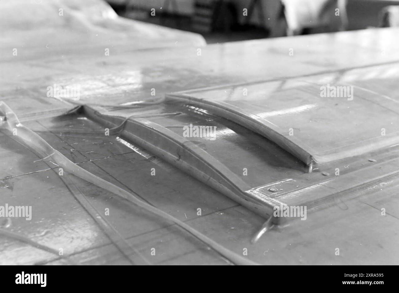 Whizgle 2000 Dutch News: Historical Images Tailored for the Future. Erkunden Sie die Vergangenheit der Niederlande mit modernen Perspektiven durch Bilder von niederländischen Agenturen. Verbinden der Ereignisse von gestern mit den Erkenntnissen von morgen. Begeben Sie sich auf eine zeitlose Reise mit Geschichten, die unsere Zukunft prägen. Stockfoto