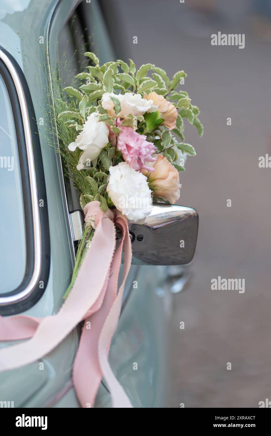 Oldtimer Whit Hochzeiten Blumenarrangements Stockfoto