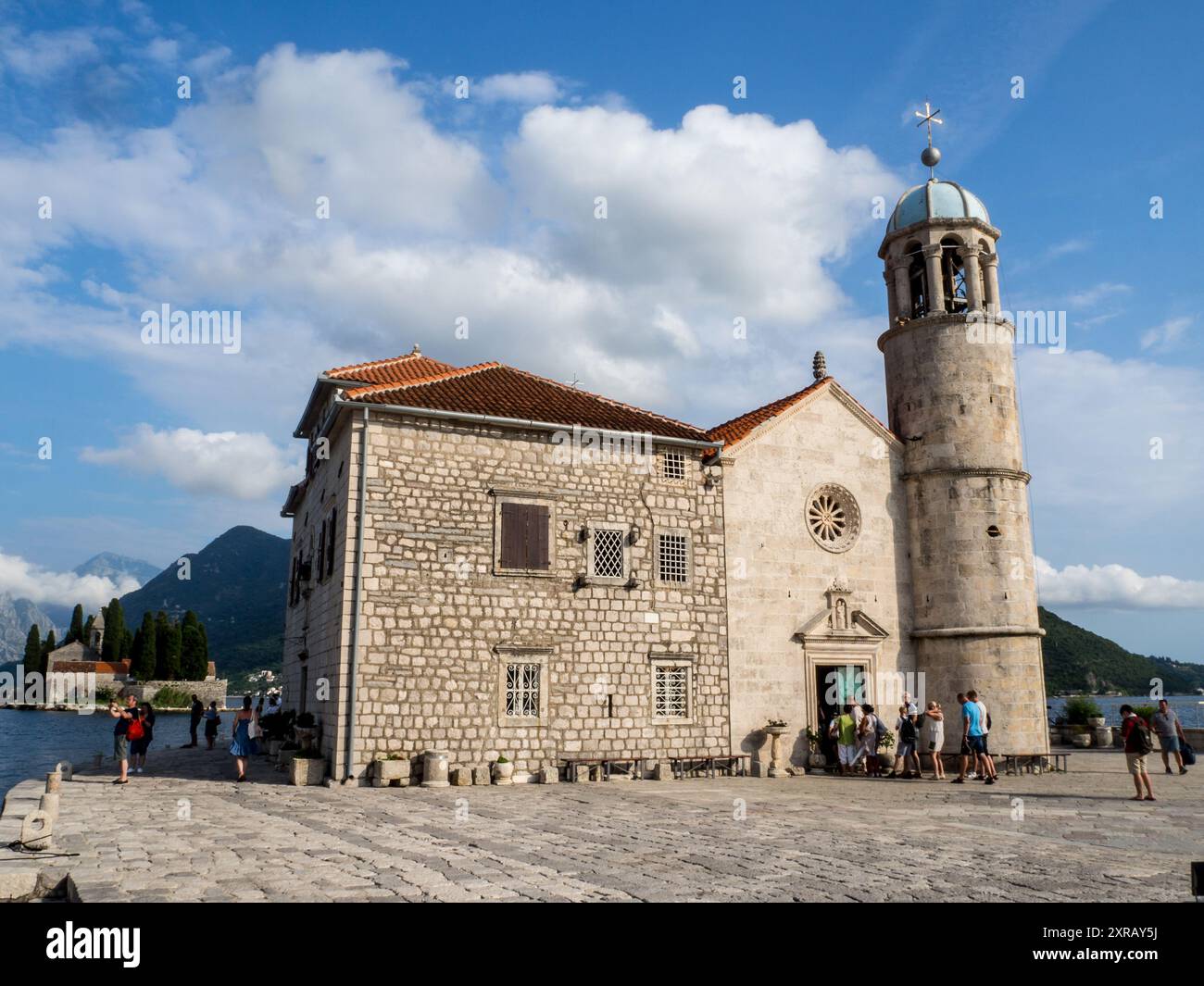 Unsere Lieben Frau der Felsen, Kotor, Montenegro. Stockfoto