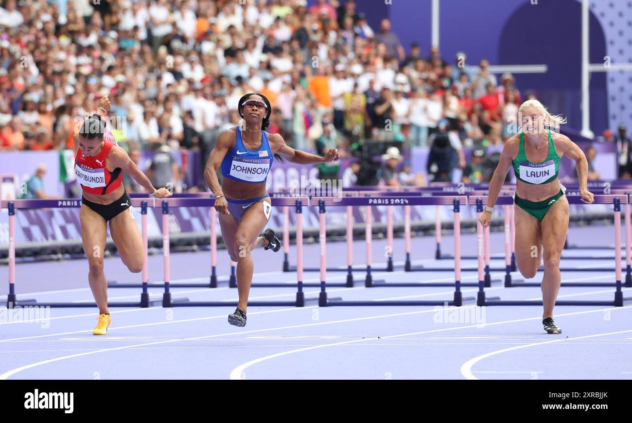 Paris, Frankreich. August 2024. Die US-amerikanische Alaysha Johnson tritt am 14. Tag der Olympischen Spiele in Paris am Freitag, den 9. August 2024, im Halbfinale der 100-Meter-Hürden der Frauen im Stade de France an. Foto: Hugo Philpott/UPI Credit: UPI/Alamy Live News Stockfoto