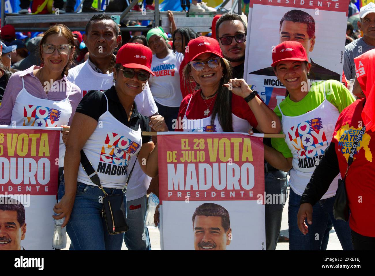 Maracaibo, 25-07-2024. Die Anhänger von Präsident Nicolas Maduro treffen sich auf einer Kundgebung zugunsten seiner Kandidatur für die Wahl zum Präsidenten. Foto: Jose I. Bula Stockfoto