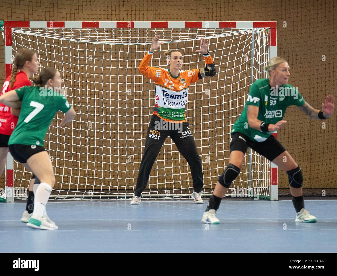 Petra Hlogyik (frisch auf Frauen, #72) voll konzentriert, TSV Bayer 04 Leverkusen vs. Frisch auf Goeppingen, Handball, Frauen, 38. Stadtwerke Cup, 09.08.2024 EIBNER/Michael Schmidt Stockfoto