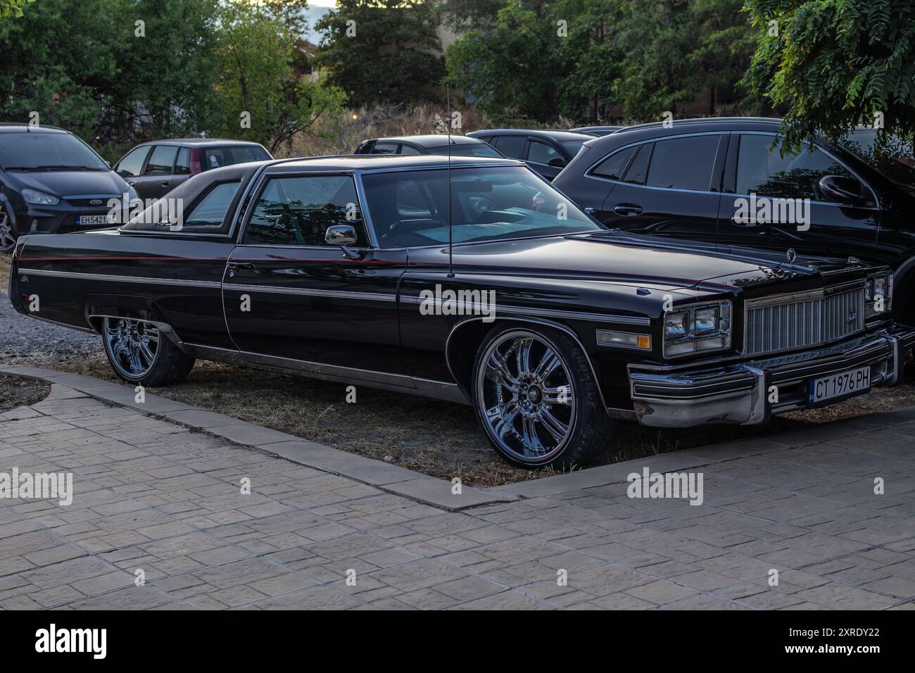 Black Buick Electra Limited 1976 im Seebad Sveti Vlas, Burgas, Bulgarien Stockfoto