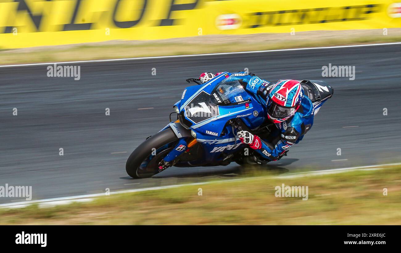 Oschersleben, Deutschland, 09. Juni 2019: Yamaha YZF-R1 von YART – Yamaha Austria Racing Team tritt im Sommer 2019 zur FIM Langstrecken-Weltmeisterschaft an Stockfoto