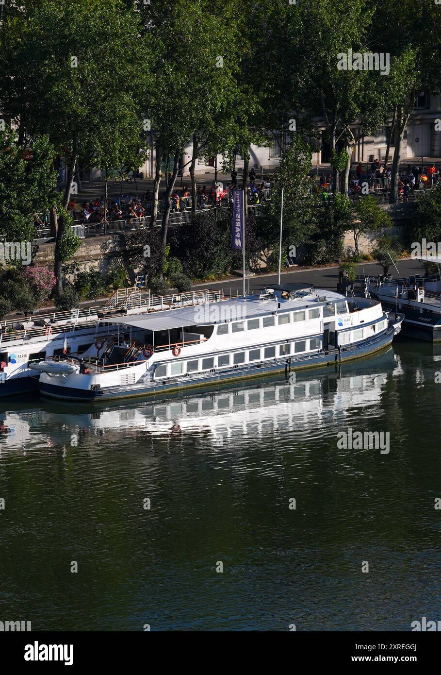 Paris, Frankreich. August 2024. Die Athleten treten während des Athletikmarathons der Männer bei den Olympischen Spielen 2024 in Paris, Frankreich, am 10. August 2024 an. Quelle: Jiang Wenyao/Xinhua/Alamy Live News Stockfoto