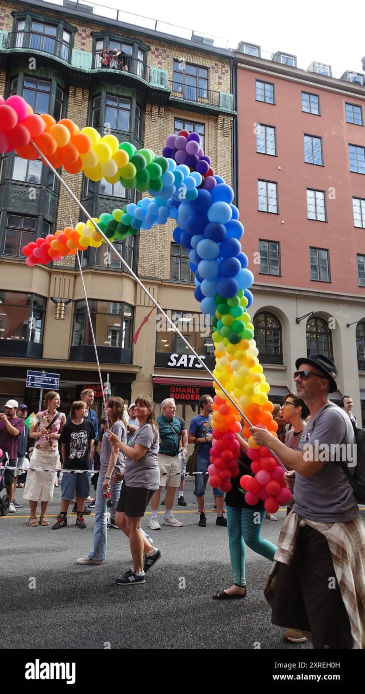 Stockholm, Schweden, 3. August 2024. Homosexueller-Stolz. Ein Blick auf die Parade im Stadtzentrum. Stockfoto