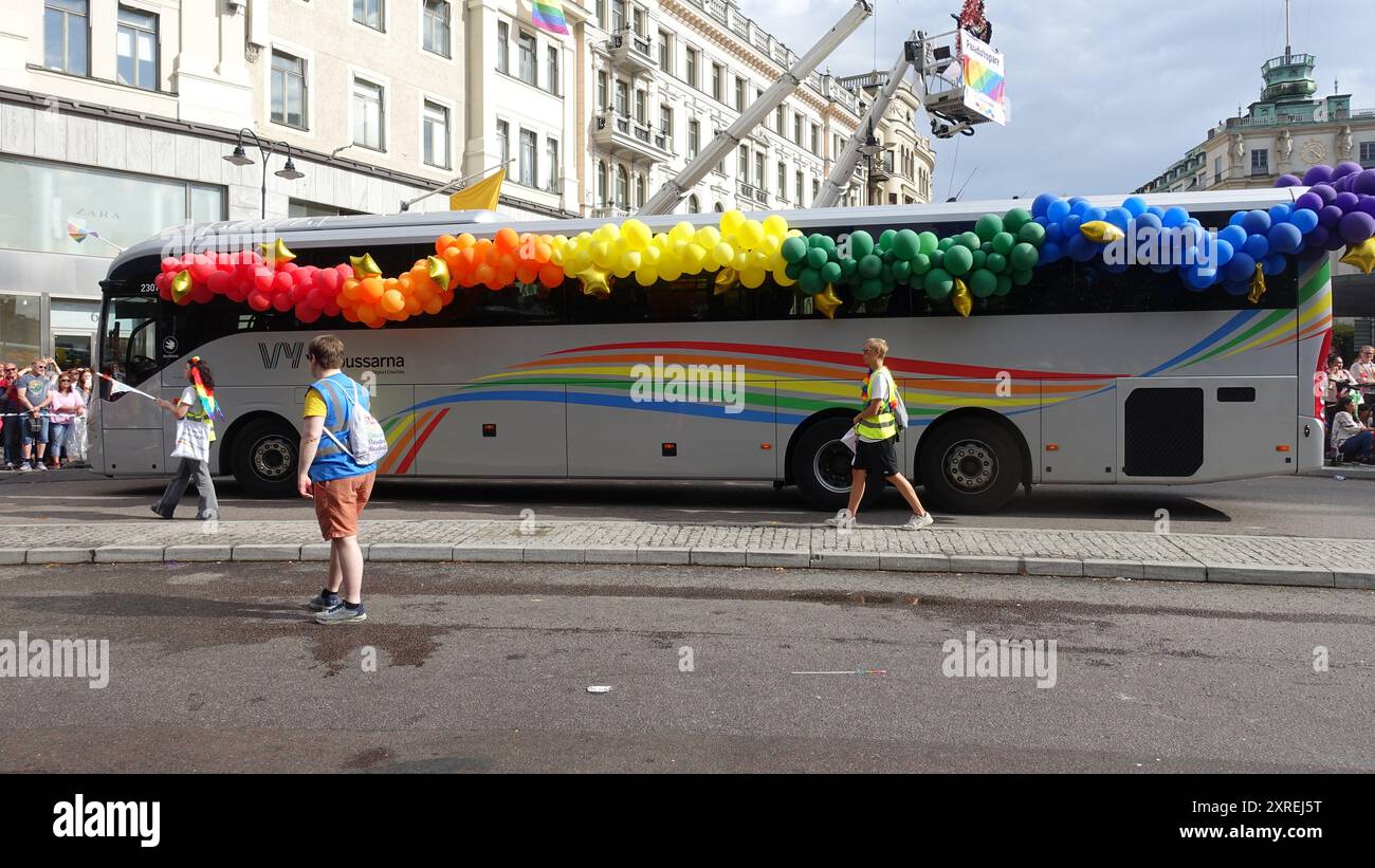 Stockholm, Schweden, 3. August 2024. Homosexueller-Stolz. Ein Blick auf die Parade im Stadtzentrum. Stockfoto