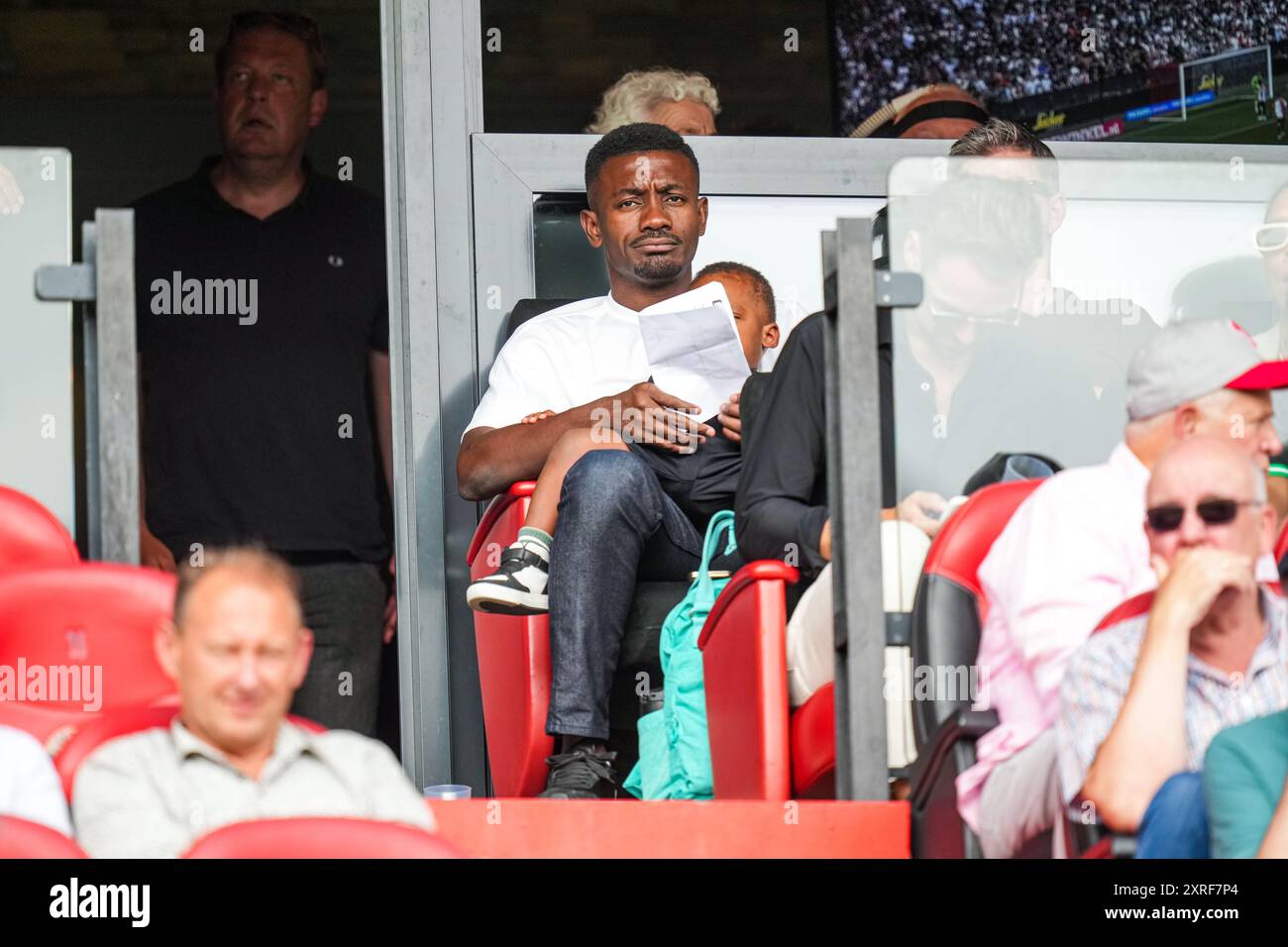 Rotterdam, Niederlande. August 2024. Rotterdam - Salomon Kalou während des ersten Spiels der Eredivisie Saison 2024/2025. Das Eröffnungsspiel der Saison findet zwischen Feyenoord und Willem II im Stadion Feijenoord de Kuip am 10. August 2024 in Rotterdam, Niederlande, statt. Credit: Box to Box Pictures/Alamy Live News Stockfoto