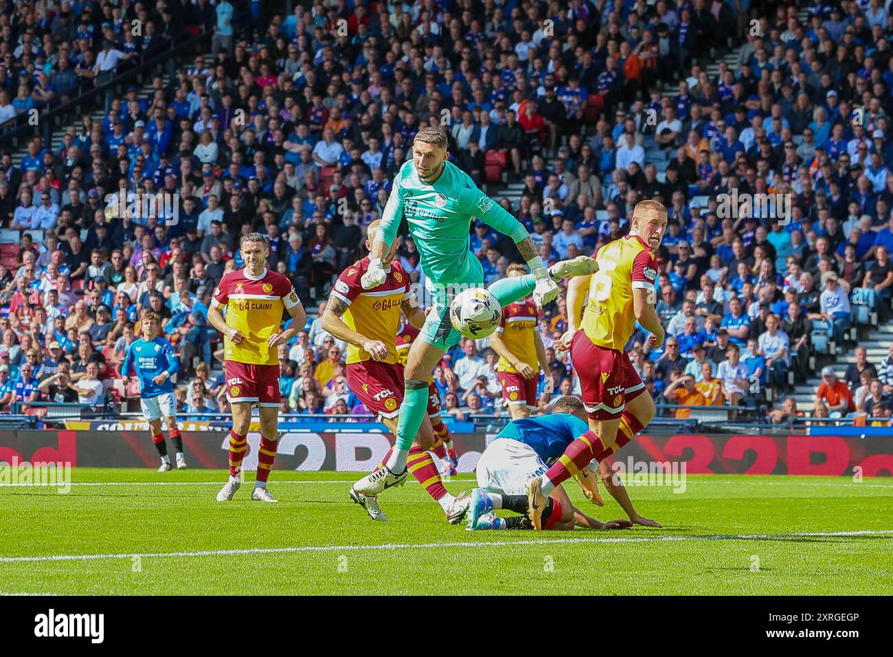 Glasgow, Großbritannien. August 2024. Die Rangers spielten Motherwell im ersten Heimspiel der Rangers, das im Hampden Park in Glasgow gespielt wurde, weil das Ibrox Stadium, das Heimstadion der Rangers, renoviert wird. Das Finale war die Rangers 2:1 Motherwell. Die Tore wurden von Dessers, Cerny und einem OG von Propper getroffen. Quelle: Findlay/Alamy Live News Stockfoto