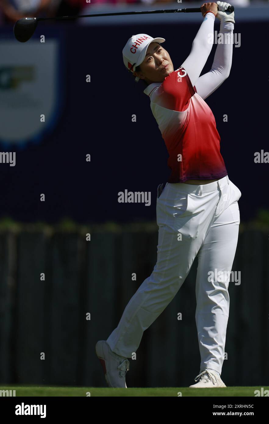 Paris, Frankreich. August 2024. LIN Xiyu aus China tritt an den Olympischen Spielen 2024 in Paris, Frankreich, am 10. August 2024 in der 4. Runde des Golfspiels an. Quelle: Ren Zhenglai/Xinhua/Alamy Live News Stockfoto