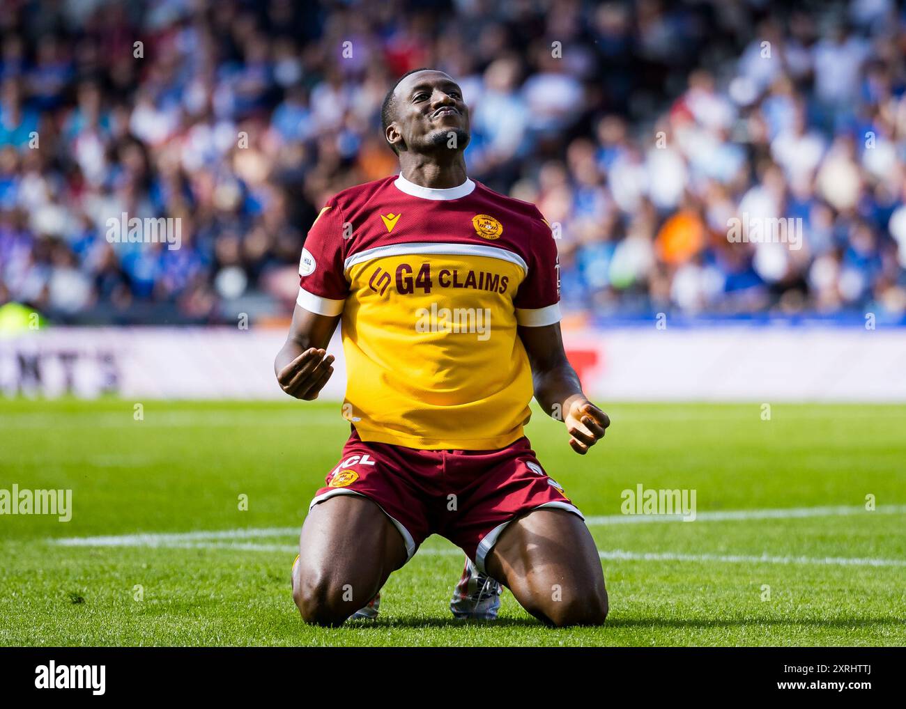 Glasgow, Schottland. August 2024. Zach Robinson (9 - Motherwell) rues a Missed Chance Rangers vs Motherwell - William Hill SPFL Credit: Raymond Davies / Alamy Live News Stockfoto