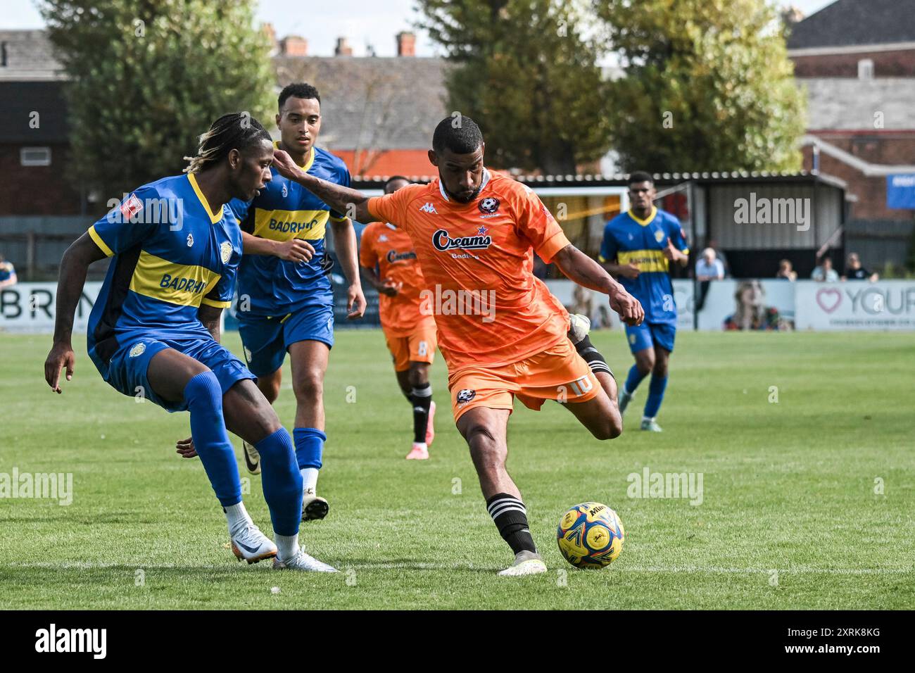 10/08/2024 Spalding United gegen Bedford Town. Southern League Premier Division Central. Leon Lobjoit Stockfoto