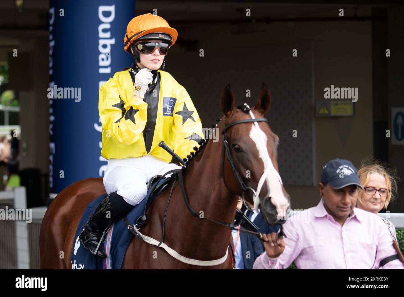August 2024. ADAAY IN DEVON fährt mit Jockey Nanako Fujita auf die Rennstrecke für den Dubai Duty Free Shergar Cup Dash (Klasse 2 Handicap) beim Dubai Duty Free Shergar Cup auf der Ascot Racecourse in Berkshire. Besitzer Horniwinks Racing Syndicate, Trainer Rod Millman, Cullompton, Züchter Horniwinks Racing Club, Sponsor Millman Racing Club, Rod Millman Racing Ltd Kredit: Maureen McLean/Alamy Stockfoto
