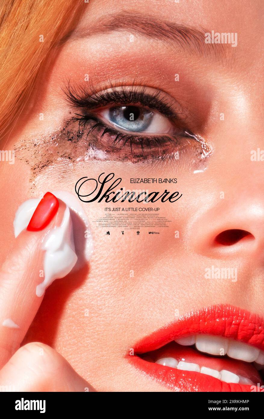 Skincare (2024) unter der Regie von Austin Peters mit Nathan Fillion, Lewis Pullman und Elizabeth Banks. Hope Goldman ist dabei, ihre Karriere auf die nächste Stufe zu bringen, indem sie ihre eigene Hautpflegelinie ins Leben ruft. Als ein Rivale eine Boutique direkt gegenüber von ihrem Laden eröffnet, vermutet sie, dass jemand versucht, ihr Geschäft zu zerstören. US Advance Poster ***NUR FÜR REDAKTIONELLE ZWECKE***. Quelle: BFA/IFC Films Stockfoto