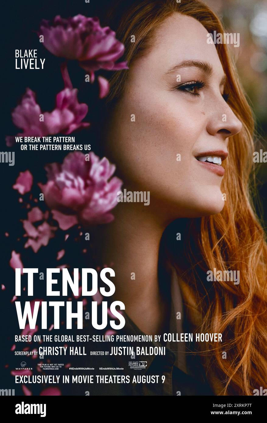 IT Ends With US (2024) von Justin Baldoni mit Blake Lively, Justin Baldoni und Jenny Slate in den Hauptrollen. Nach dem Roman Colleen Hoover überwindet Lily eine traumatische Kindheit, um ein neues Leben zu beginnen. Ein zufälliges Treffen mit einem Neurochirurgen löst eine Verbindung aus, aber Lily beginnt, Seiten von ihm zu sehen, die sie an die Beziehung ihrer Eltern erinnern. US-Poster mit einem Blatt ***NUR FÜR REDAKTIONELLE ZWECKE***. Quelle: BFA / Sony Pictures veröffentlichen Stockfoto