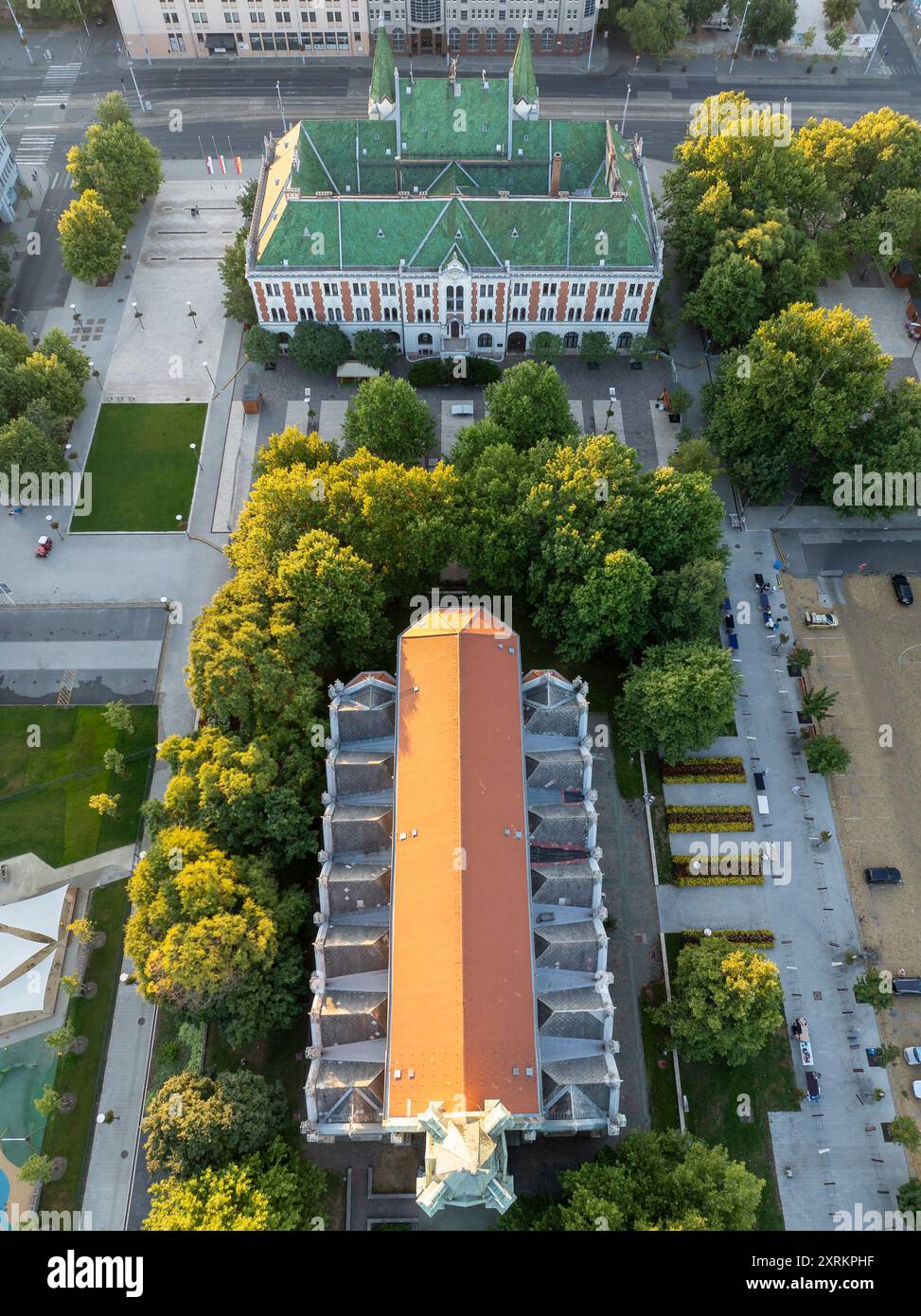 Kirche Egek kiralyneja im 4. Bezirk Budapest, Hugnary. Dies ist die größte Kirche in Ujpest. Gelegen am Szent istvan Platz neben dem Rathaus und U Stockfoto