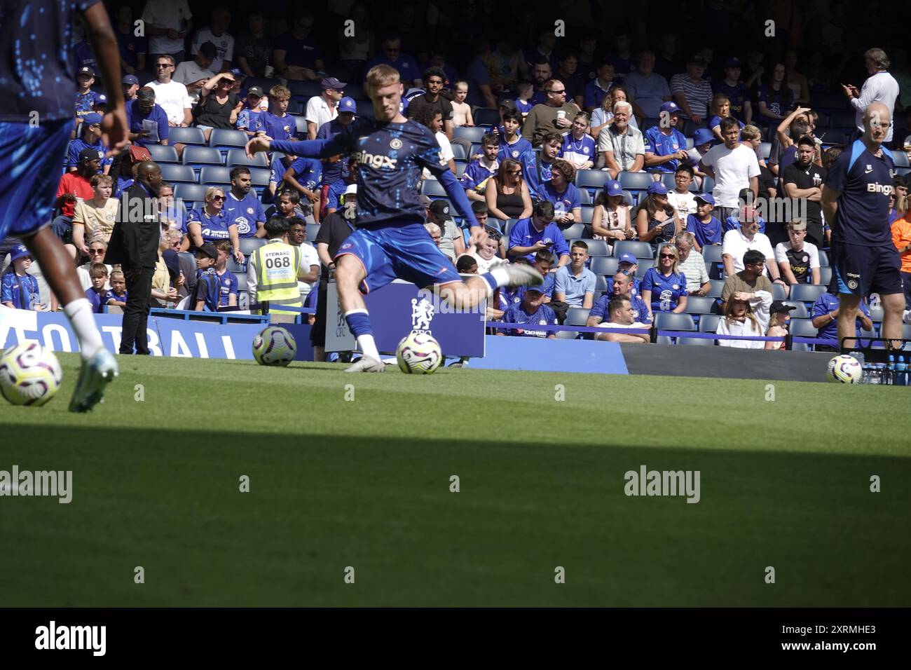 Chelsea, London, Großbritannien - Sonntag, 11. August 2024 Chelsea Football Club spielt Inter Mailand Football Club (Italien) in einem Freundschaftsspiel vor der Saison in ihrem Heimatstadion, Stamford Bridge OPS hier: Credit: Motofoto/Alamy Live News Stockfoto