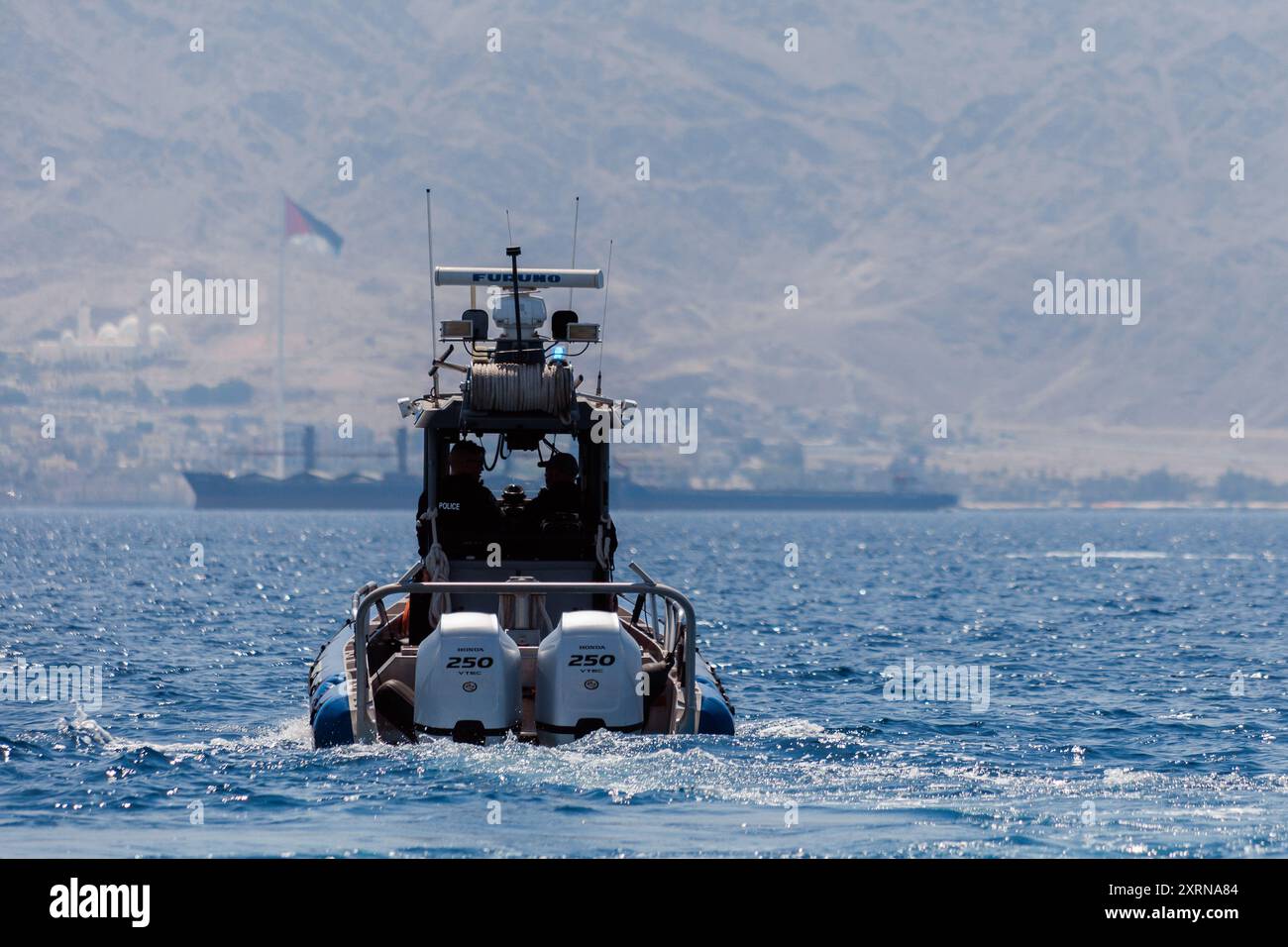 Israelisches Polizeiboot patrouilliert Gewässer des Golfs von Eilat im Roten Meer Stockfoto