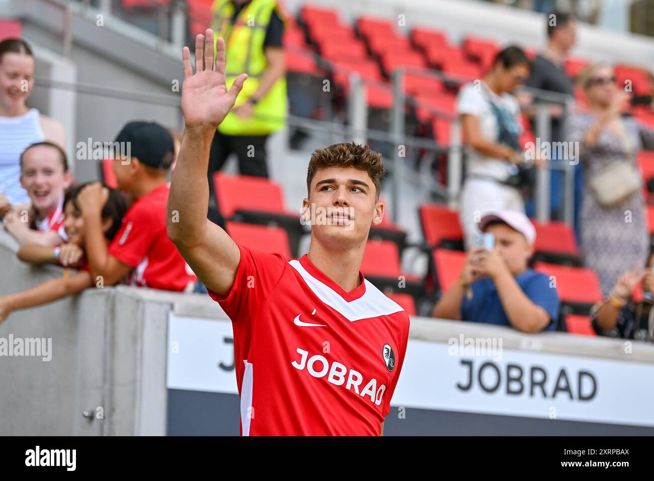 Noah Weisshaupt (SC Freiburg, #07) DE, SC Freiburg - AC Florenz, Fussball, Saison 2024/2025, Testspiel, 10.08.2024 Foto: Eibner-Pressefoto/Thomas Hess Stockfoto