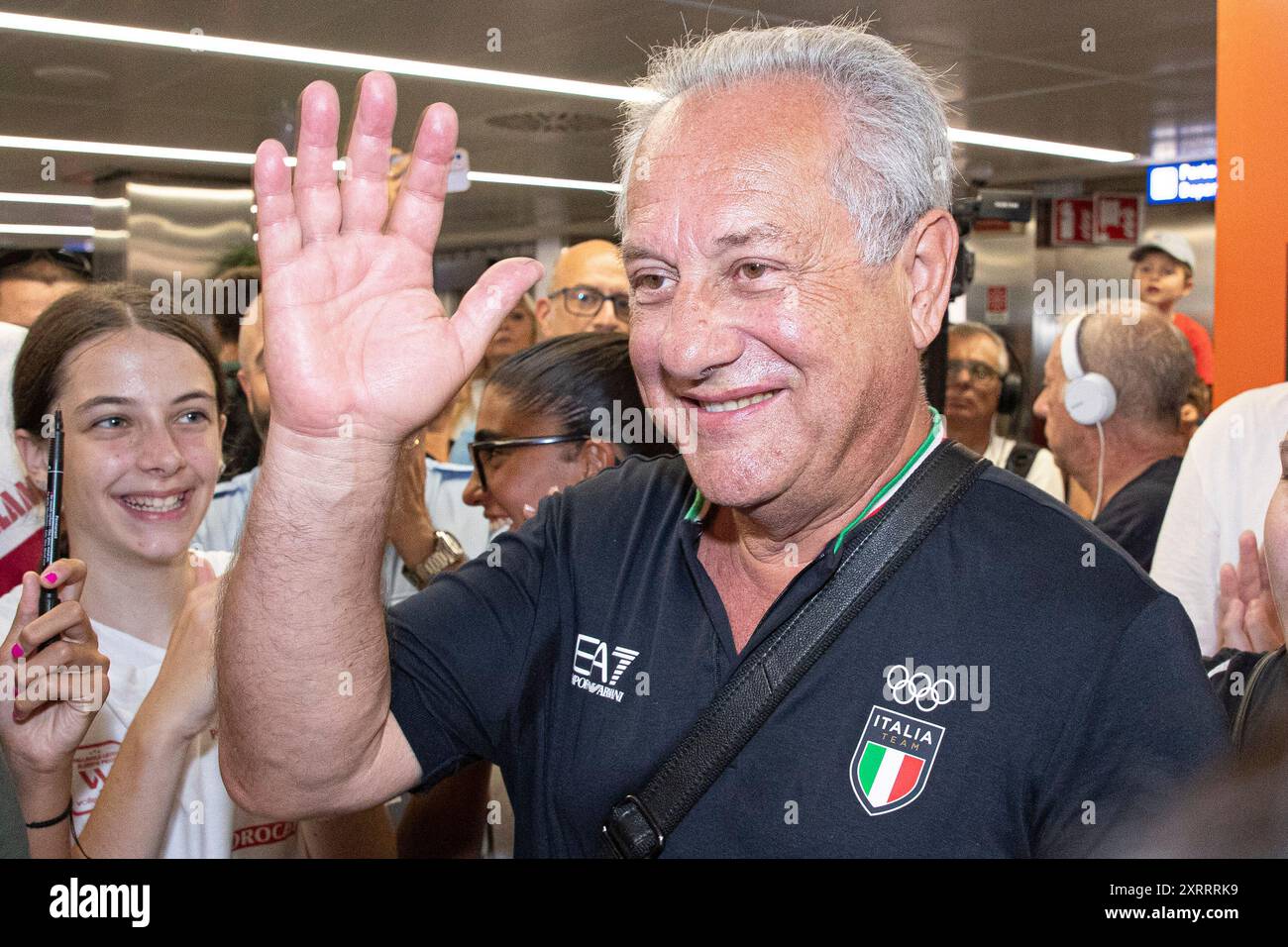 mailand-italien-august-2024-nella-foto-julio-velasco-milano-italia