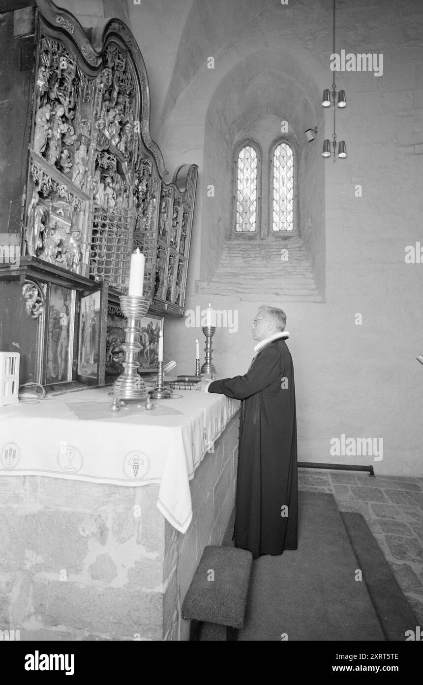 Aktuell 2971970 Ein Tag mit dem Priester. Ein Vikar tut mehr, als Gottes Wort zu predigen