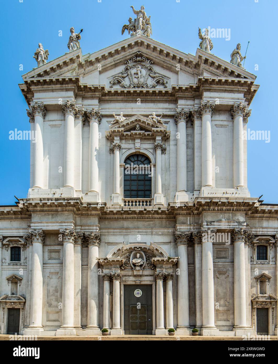 Brescia, Lombardei, Italien Paul VI Platz Duomo Nuovo neue Kathedrale Stockfoto