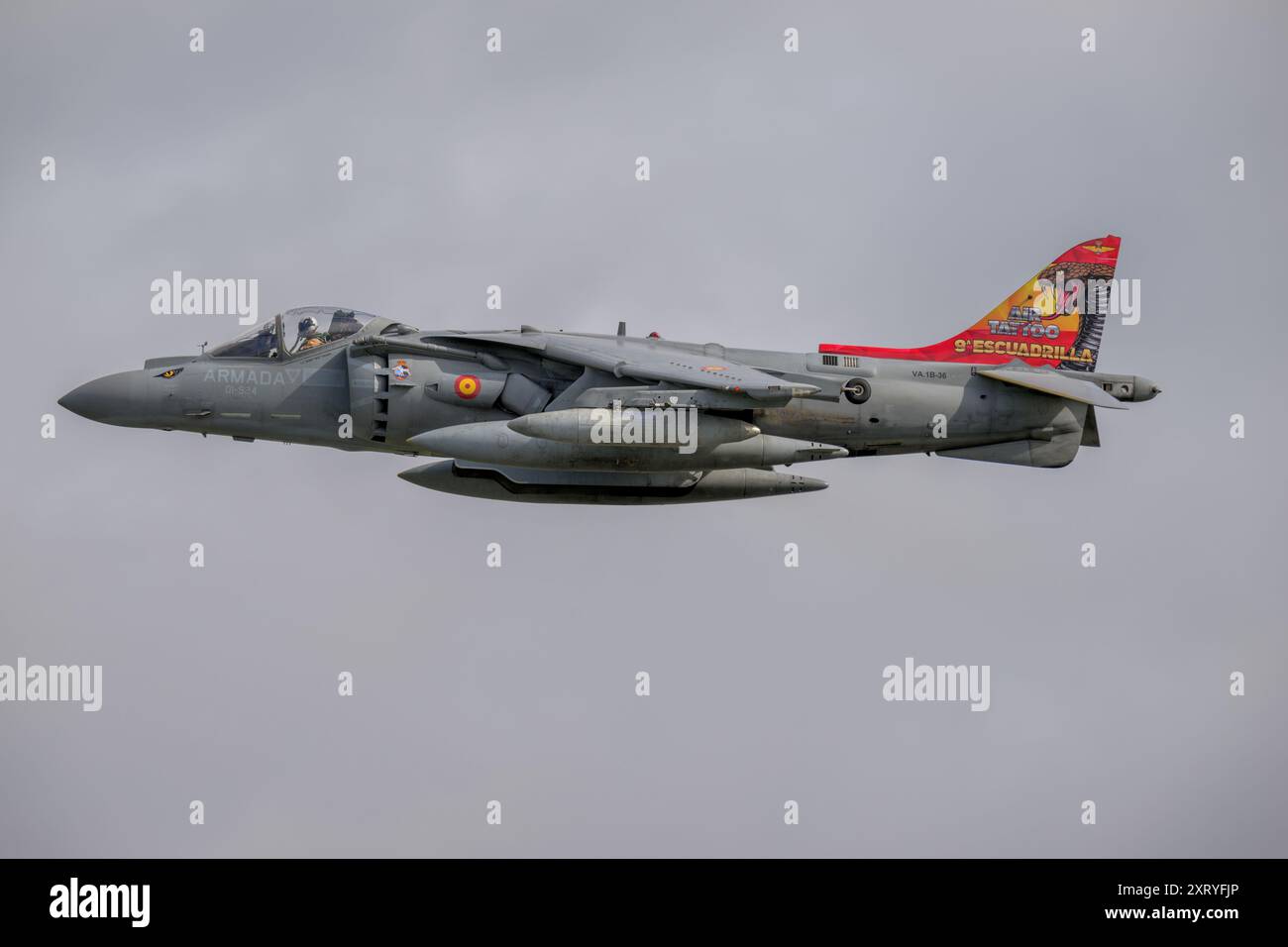 Spanische Marine, AV-8B Harrier, Abfahrt am Abflugtag am Royal International Air Tattoo Stockfoto