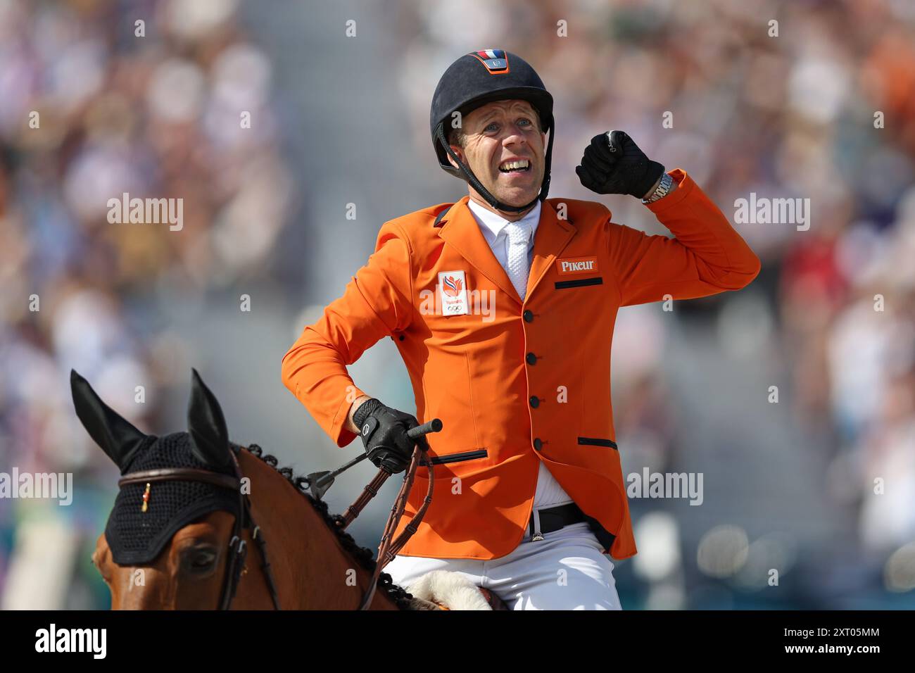 VERSAILLES, FRANKREICH - 06. AUGUST: Van der VLEUTEN Maikel feiert mit BEAUVILLE Z vom Team Niederlande beim Einzel-Jumping am 11. Tag der Olympischen Spiele Paris 2024 im Chateau de Versailles am 06. August 2024 in Versailles, Frankreich. Springreiten Einzel Finale Olympische Sommerspiele in Paris 2024 Olympische Sommerspiele in Paris 2024 Copyright by : Sampics Photographie Bierbaumstrasse 6 81243 München TEL.: ++49/89/82908620 , FAX : ++49/89/82908621 , E-Mail : sampics@t-online.de Bankverbindung : Hypovereinsbank München Konto : 1640175229 , BLZ 70020270 IBAN : DE7870020270164017 Stockfoto