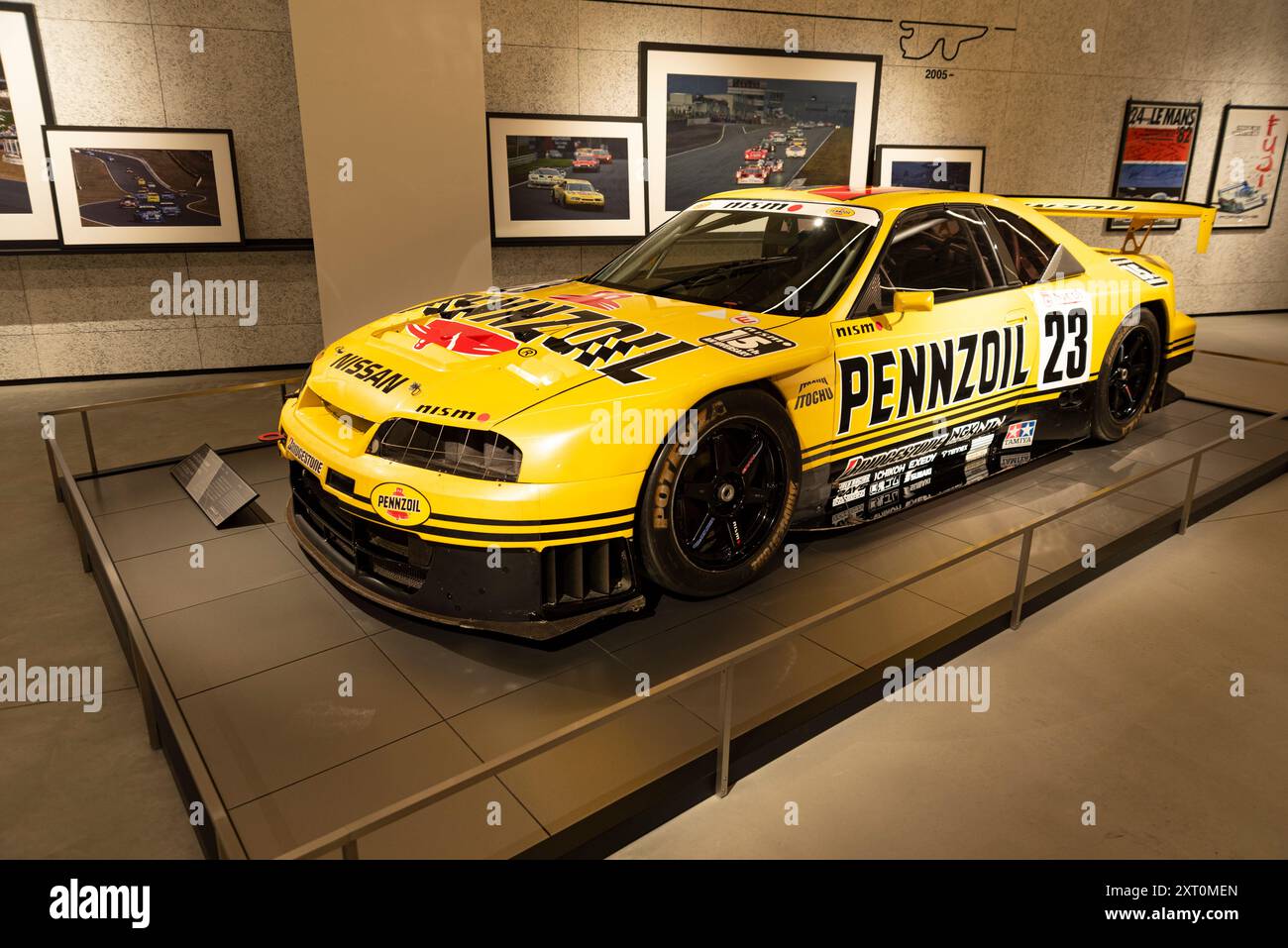 Oyama-cho, Sunto-Gun, Shizuoka, Japan - 27. März 2023: Nissan Pennzoil NISMO Skyline GT-R BCNR33, Modelljahr 1998, Land Japan. Stockfoto