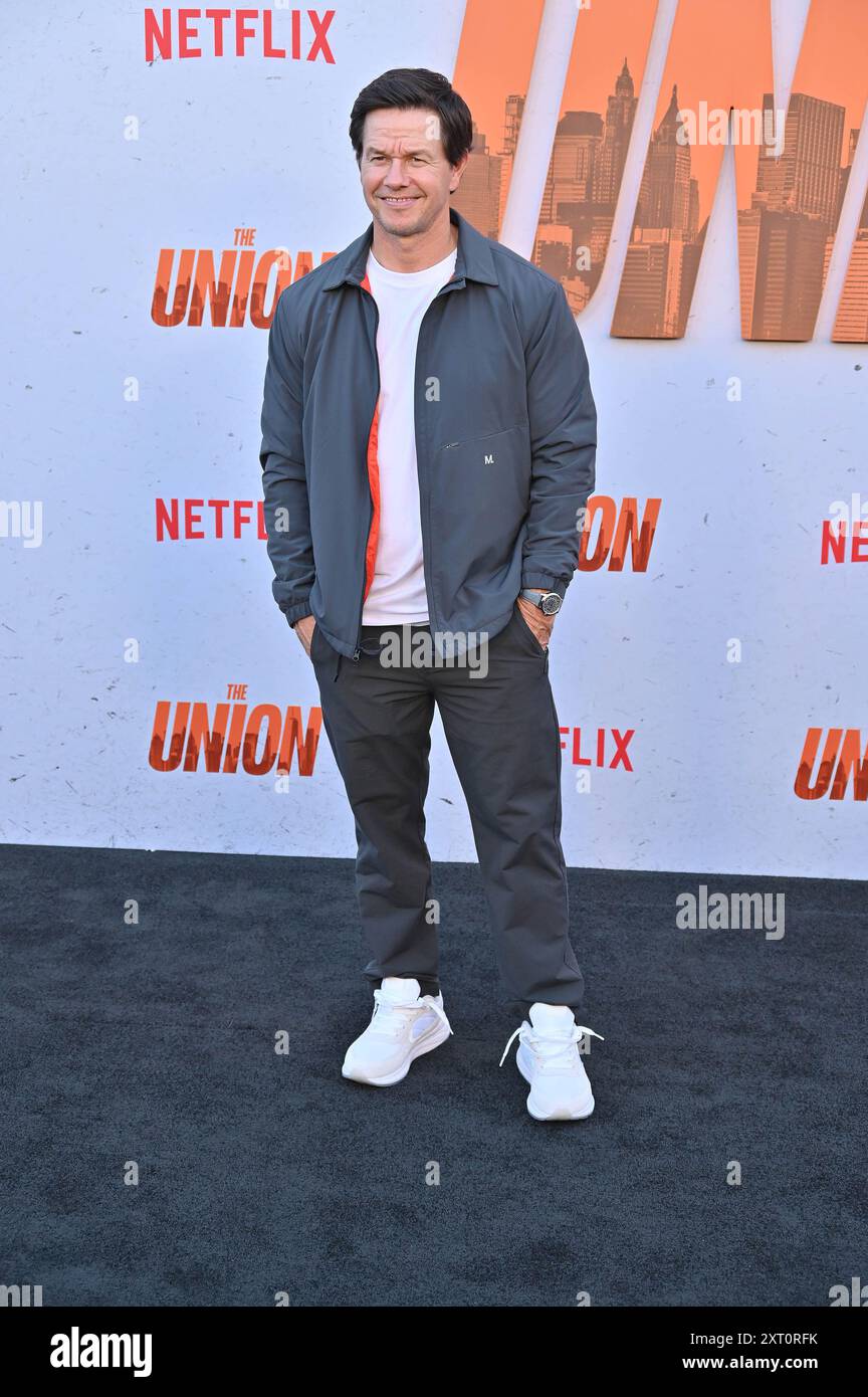 Hollywood, USA - 12. August 2024: Mark Wahlberg nimmt an der Premiere von Netflix's The Union Teil. Stockfoto