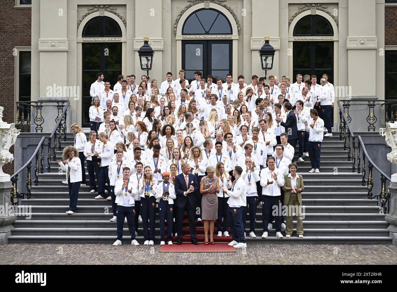 Den Haag, Niederlande. , . Huis Ten Bosch PalaceKönig Willem Alexander und Königin Máxima erhalten die niederländischen Medaillengewinner der Olympischen Sommerspiele 2024 in Paris im Huis Ten Bosch PalacePHOTO: NLBeeld/Patrick van EMST Credit: NL Beeld/Alamy Live News Stockfoto