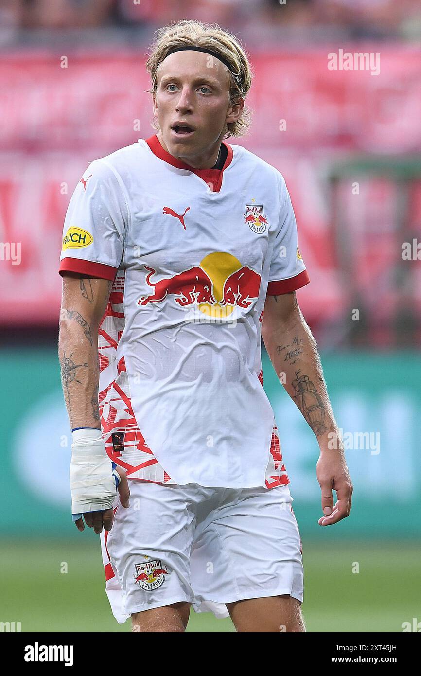 Enschede, Deutschland. August 2024. Fussball UEFA Champions League Qualifikation 3. Runde FC Twente - FC Salzburg am 13.08.2024 im Stadion de Grolsch Veste in Enschede Mads Bidstrup ( Salzburg ) Foto: Revierfoto Credit: ddp Media GmbH/Alamy Live News Stockfoto