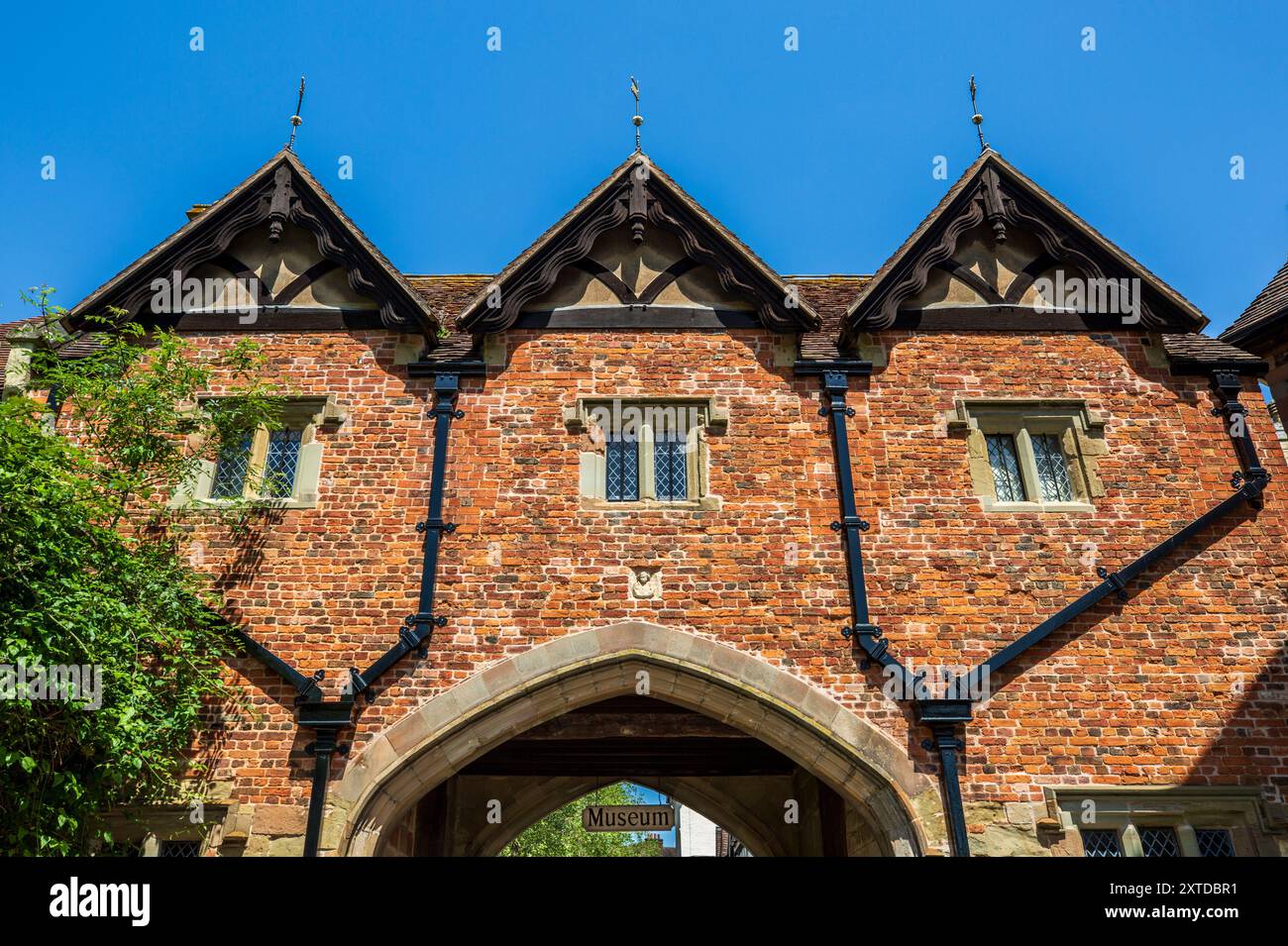 Das Malvern Priory Gatehouse in Great Malvern, Worcestershire, England Stockfoto