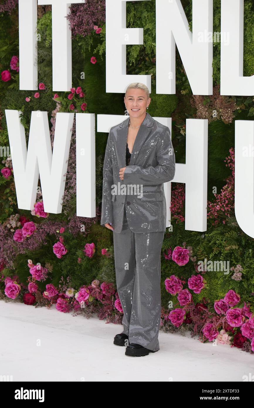 London, UK, 8. August 2024. Bethany England kommt zur UK Gala Screening von IT ENDET MIT US 2024, ODEON Luxe, Leicester Square, London. UK Credit Baz Seal/Alamy Live News Stockfoto