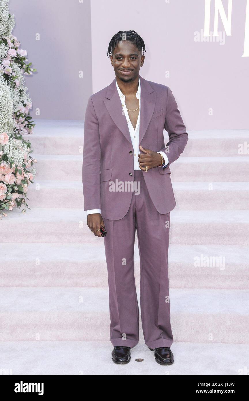 CA. 14. August 2024. Samuel Arnold bei der Ankunft VON EMILY IN PARIS Vierte Staffel Premiere, The Egyptian Theatre Hollywood, Los Angeles, CA, 14. August 2024. Quelle: Elizabeth Goodenough/Everett Collection/Alamy Live News Stockfoto