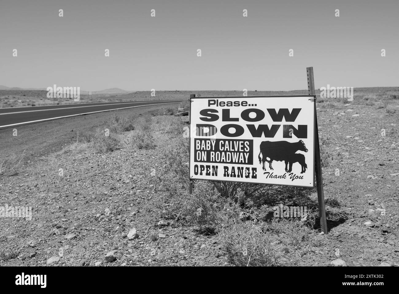 Open Range Schild an der Desert Road in der Nähe der I-40, Winslow, Arizona, USA Stockfoto