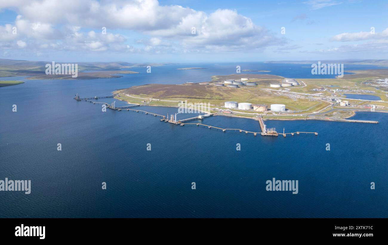 Sullom Voe Oil Terminal auf den Shetlandinseln, das derzeit von Enquest betrieben wird, der zuvor für den Import von Brent-Rohöl bekannt war und in den 1970er Jahren gebaut wurde Stockfoto