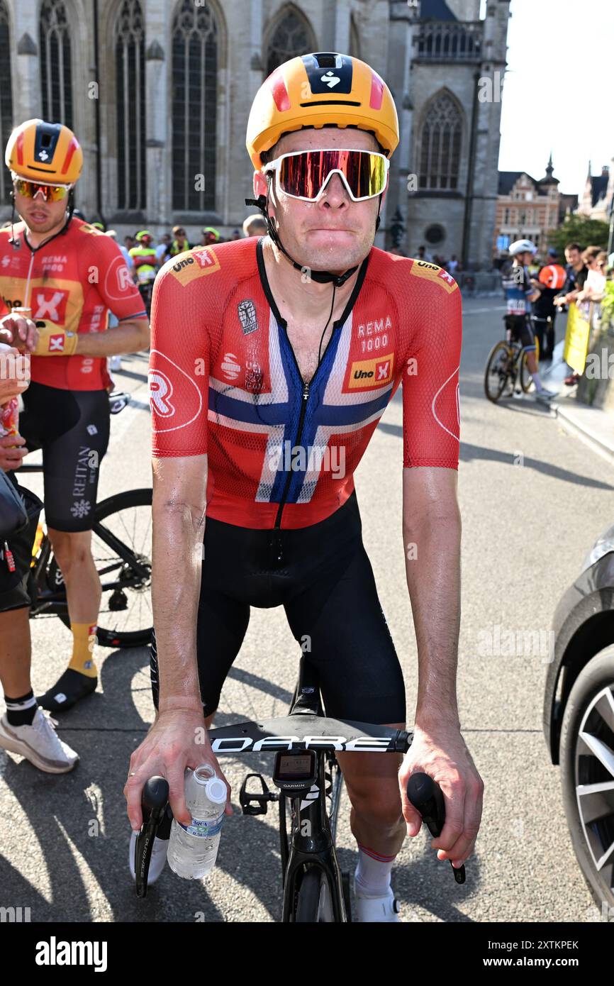 Leuven, Belgien. August 2024. Der Gewinner des Norwegers Markus Hoelgaard von UNO-X Mobility wurde nach dem eintägigen Radrennen „Tour of Leuven – Memorial Jef Scherens“ in Leuven am Donnerstag, den 15. August 2024, in Leuven aufgenommen. BELGA PHOTO MAARTEN STRAETEMANS Credit: Belga News Agency/Alamy Live News Stockfoto