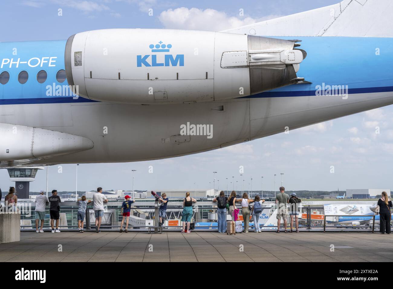 Flughafen Amsterdam Schiphol, Besucherterrasse, altes Fokker Flugzeug, Amsterdam, Niederlande Stockfoto