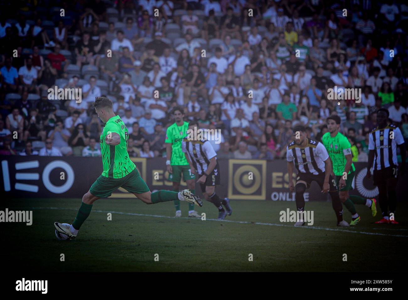 Madeira, Portugal. August 2024. Estadio da Madeira während des Liga Portugal Betclic Matches zwischen CD Nacional da Madeira und Sporting CP am 17. August 2024 in Madeira, Portugal (Valter Gouveia/SPP) Credit: SPP Sport Press Photo. /Alamy Live News Stockfoto