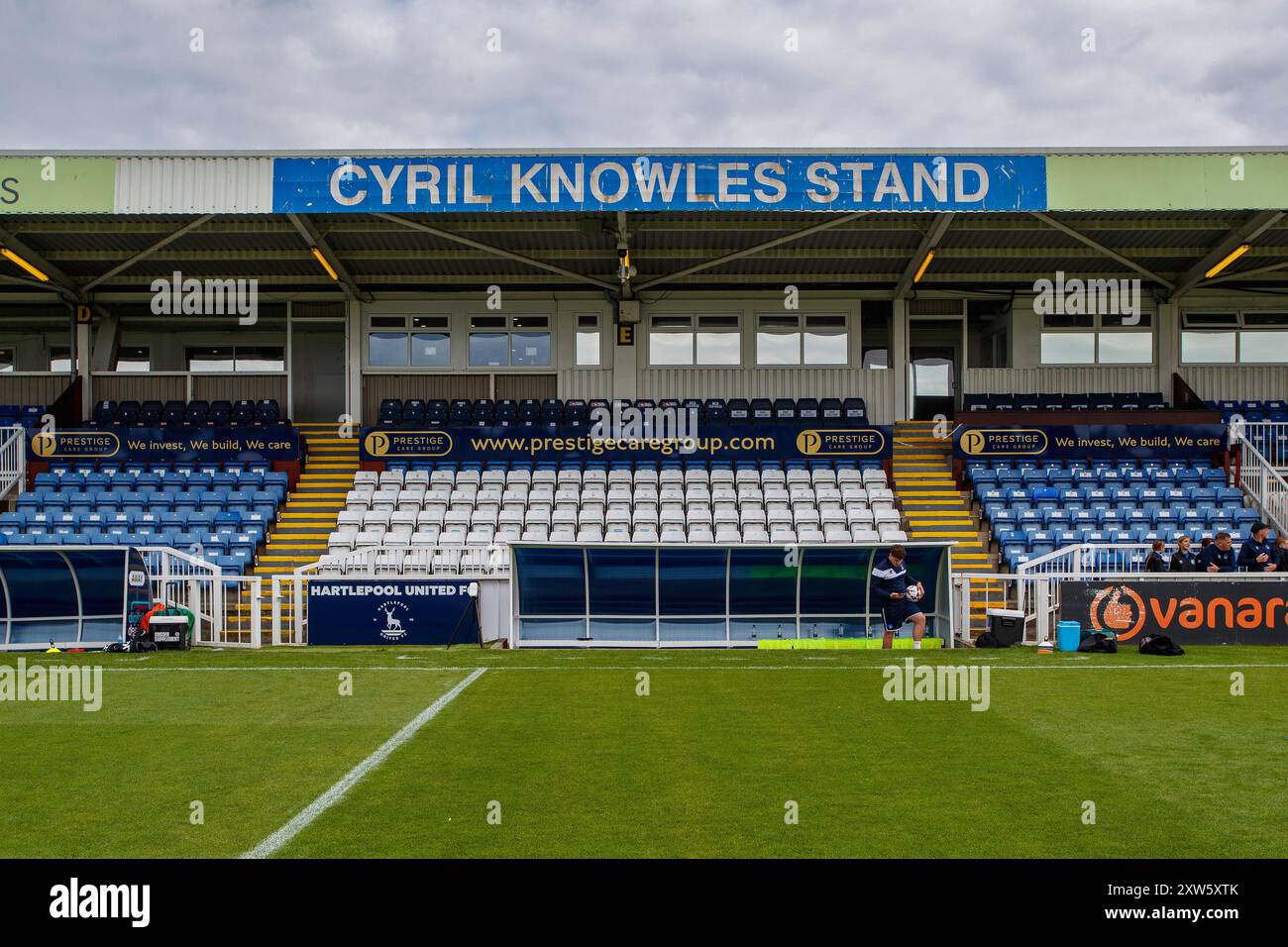 Eine allgemeine Ansicht der Cyril Knowles-Partie während des Spiels der Vanarama National League zwischen Hartlepool United und Southend United im Victoria Park, Hartlepool am Samstag, den 17. August 2024. (Foto: Mark Fletcher | MI News) Credit: MI News & Sport /Alamy Live News Stockfoto