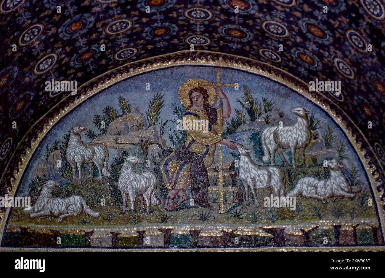 Mosaik im Mausoleum der Galla Placidia, UNESCO-Weltkulturerbe, Ravenna, Emilia-Romagna, Italien Stockfoto